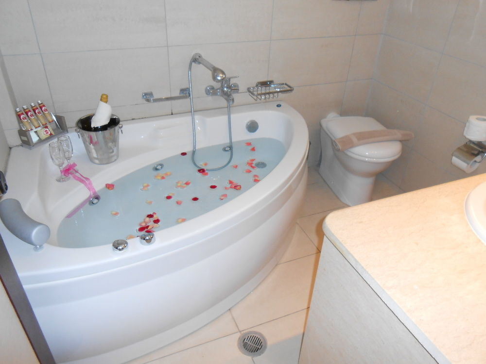 Ionian Princess Suites Hotel Acharavi  Esterno foto