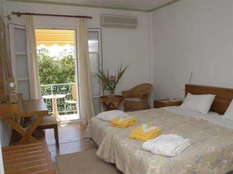 Ionian Princess Suites Hotel Acharavi  Esterno foto
