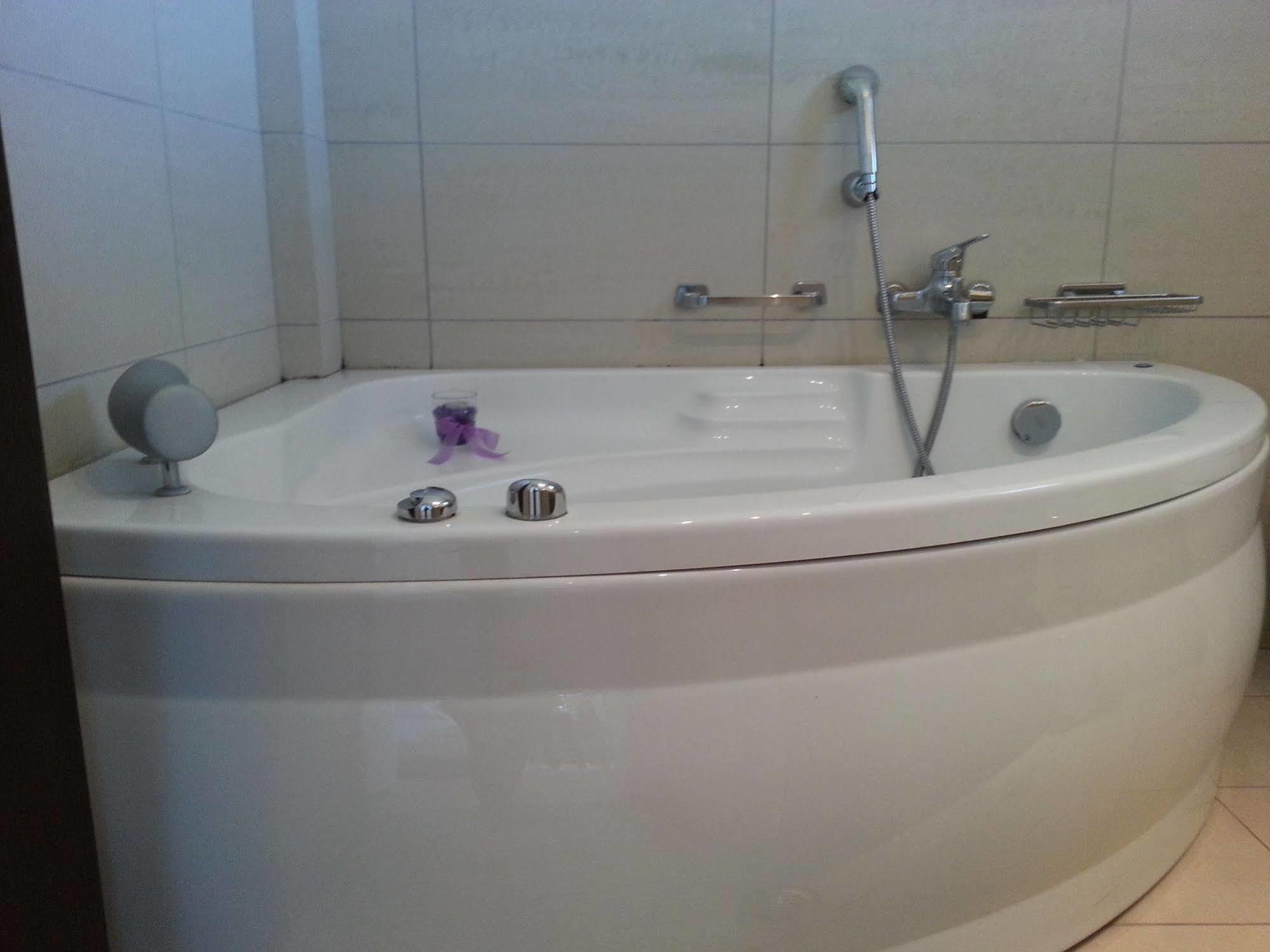 Ionian Princess Suites Hotel Acharavi  Esterno foto
