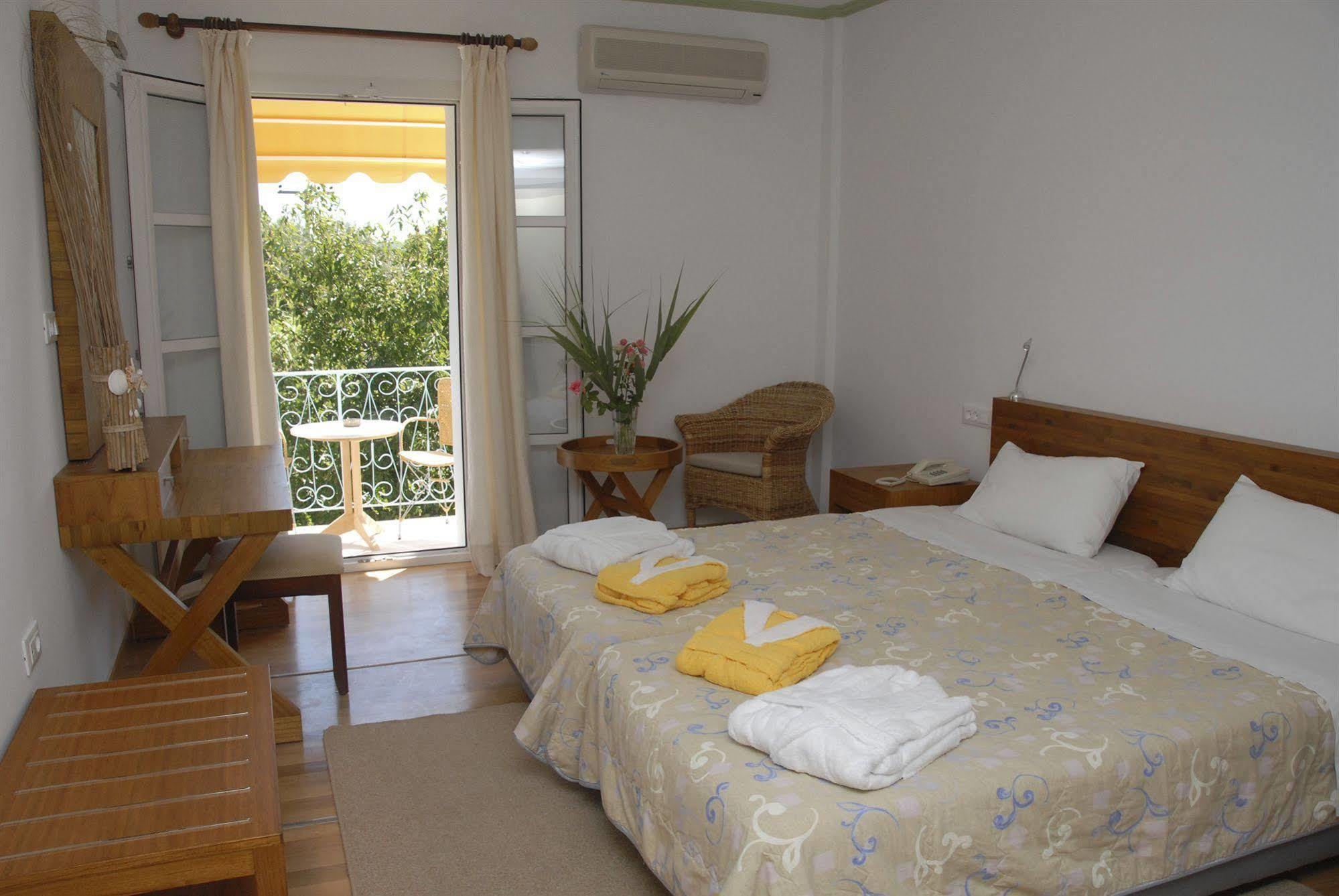 Ionian Princess Suites Hotel Acharavi  Camera foto